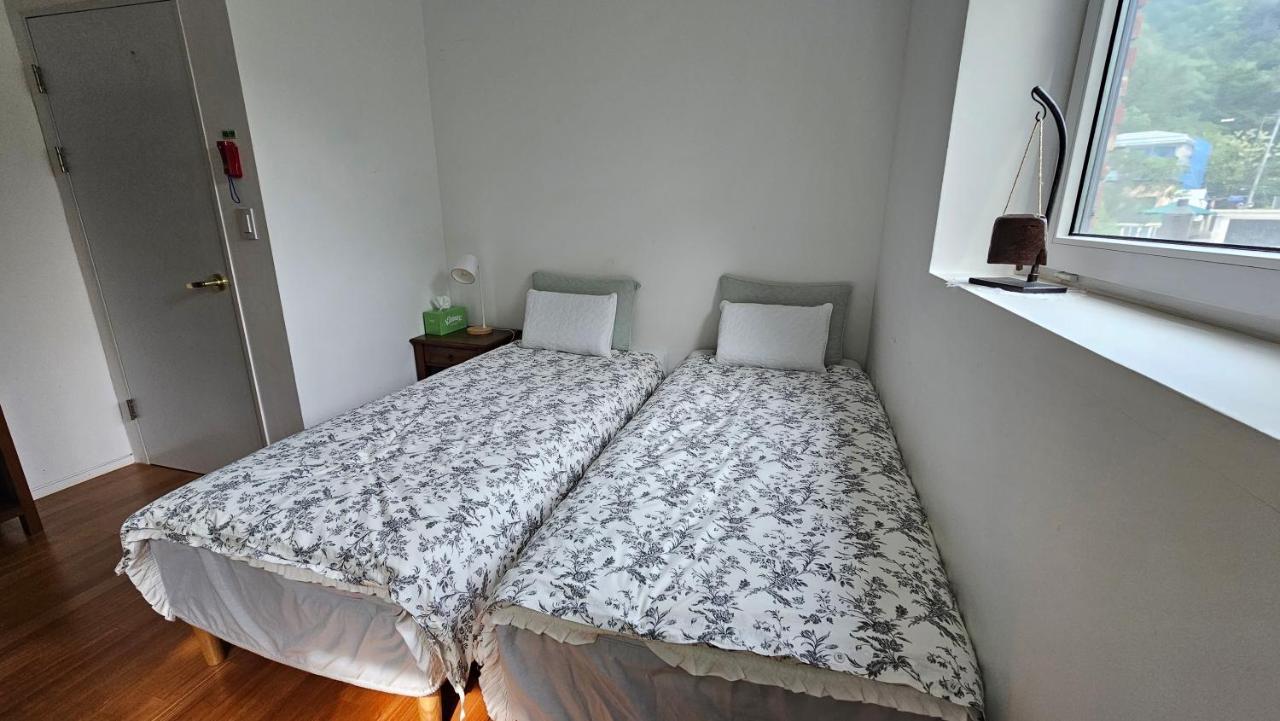 Guesthouse The Kims โซล ภายนอก รูปภาพ