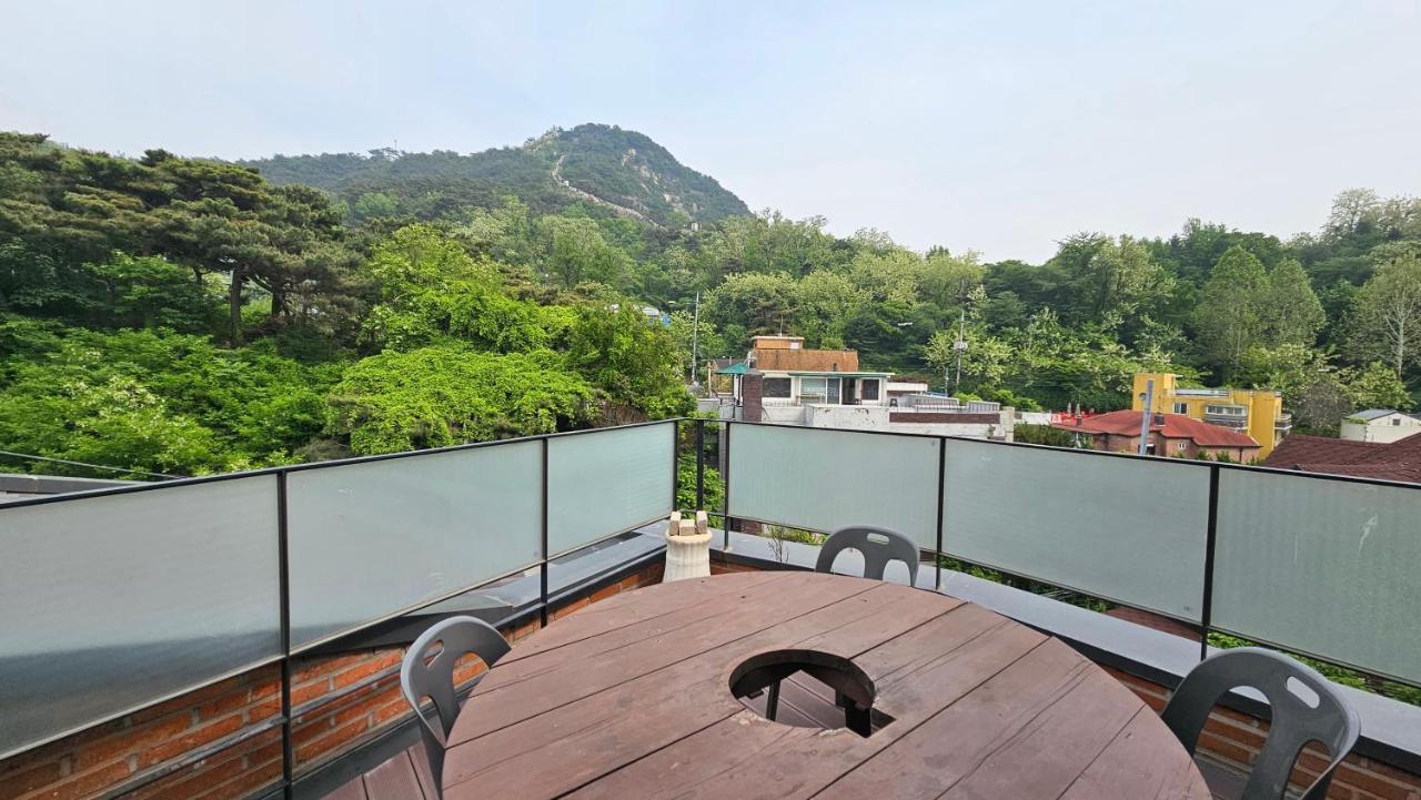 Guesthouse The Kims โซล ภายนอก รูปภาพ